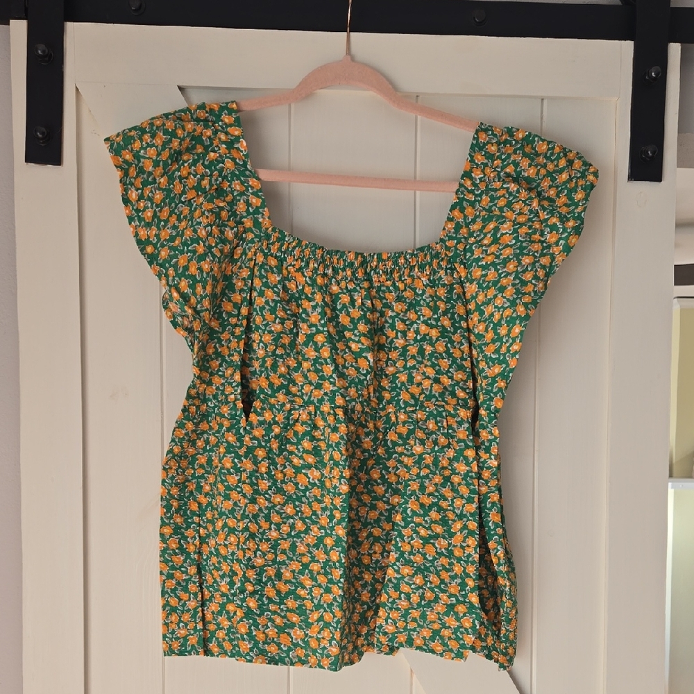 Ces Femme Green Floral Square-Neck Flutter Sleeve Blouse